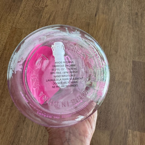 NWT Lilly Pulitzer Water Bottle 50.7fl oz. Mandevilla Baby Always Worth It - Picture 12 of 12